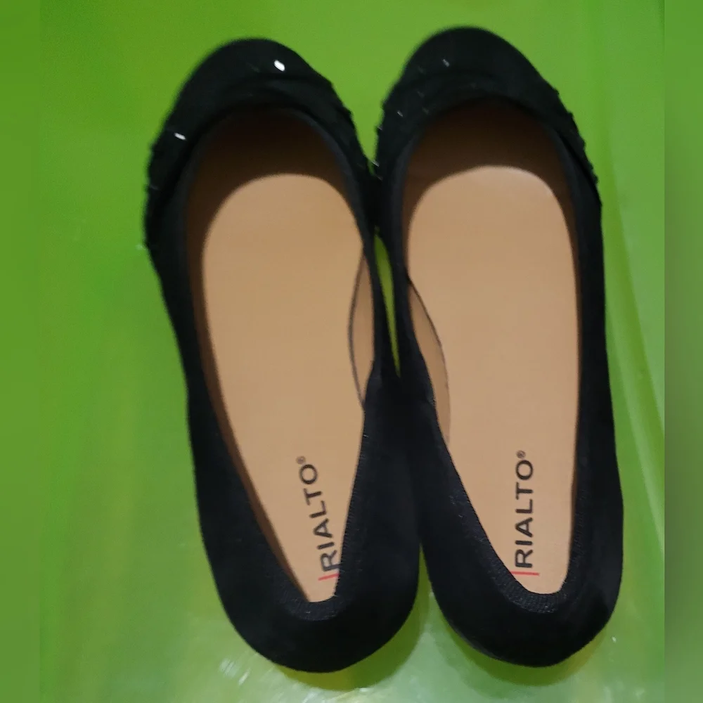 Rialto Black Women's Flats - Picture 6 of 12